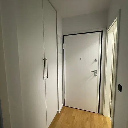 Naomi Znjan Apartamento *